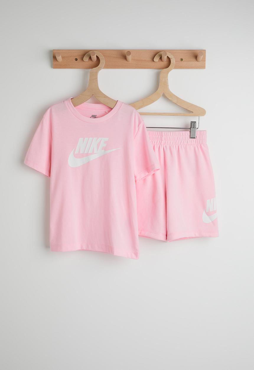 Nike - Nkn Club Tee And Short Set - Medium Soft Pink