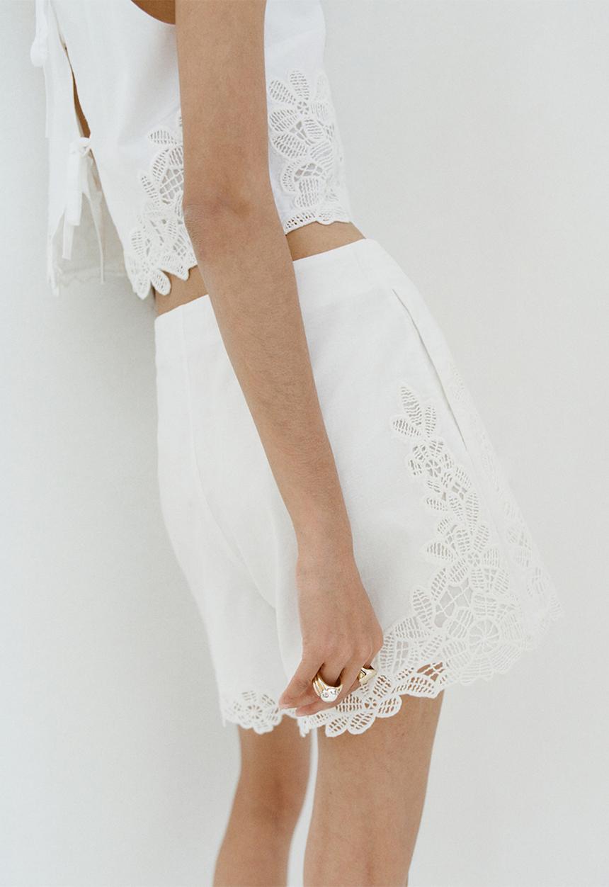 MANGO - Shorts mila - natural