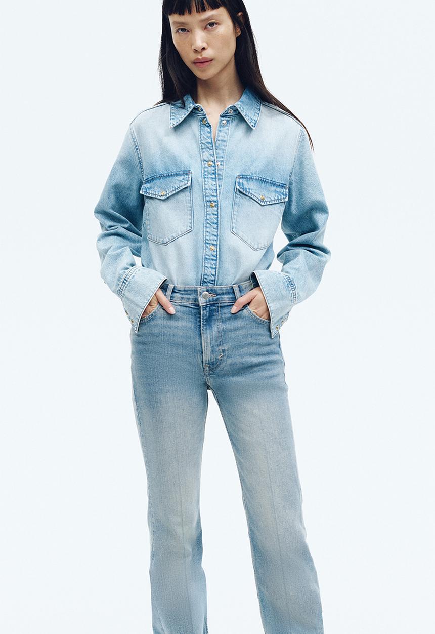 H&M - Flared high jeans - light denim blue