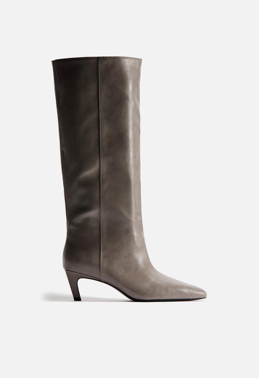 H&M - Pointed boots - grey