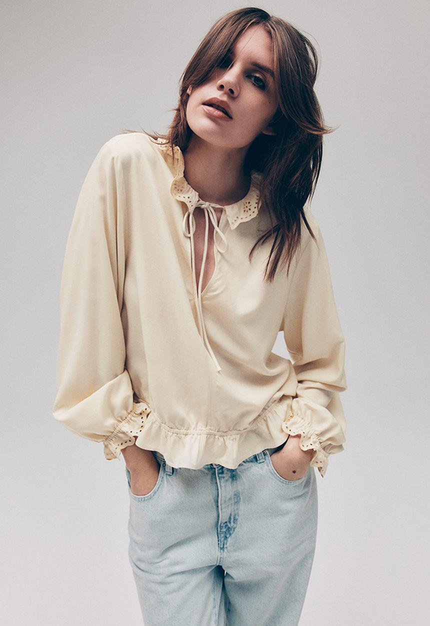 H&M - Frill-trimmed blouse - light yellow