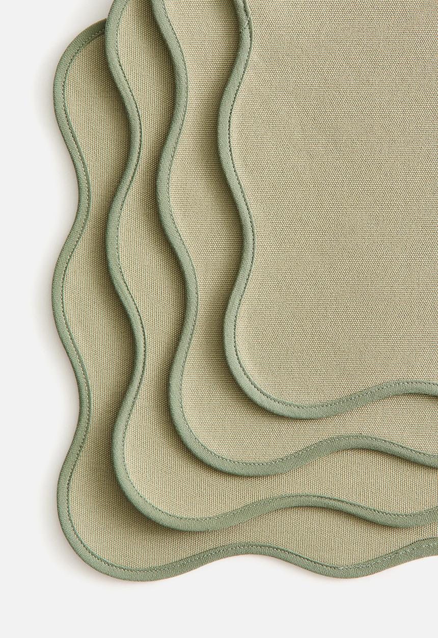 H&M - 4-pack water-repellent place mats - green