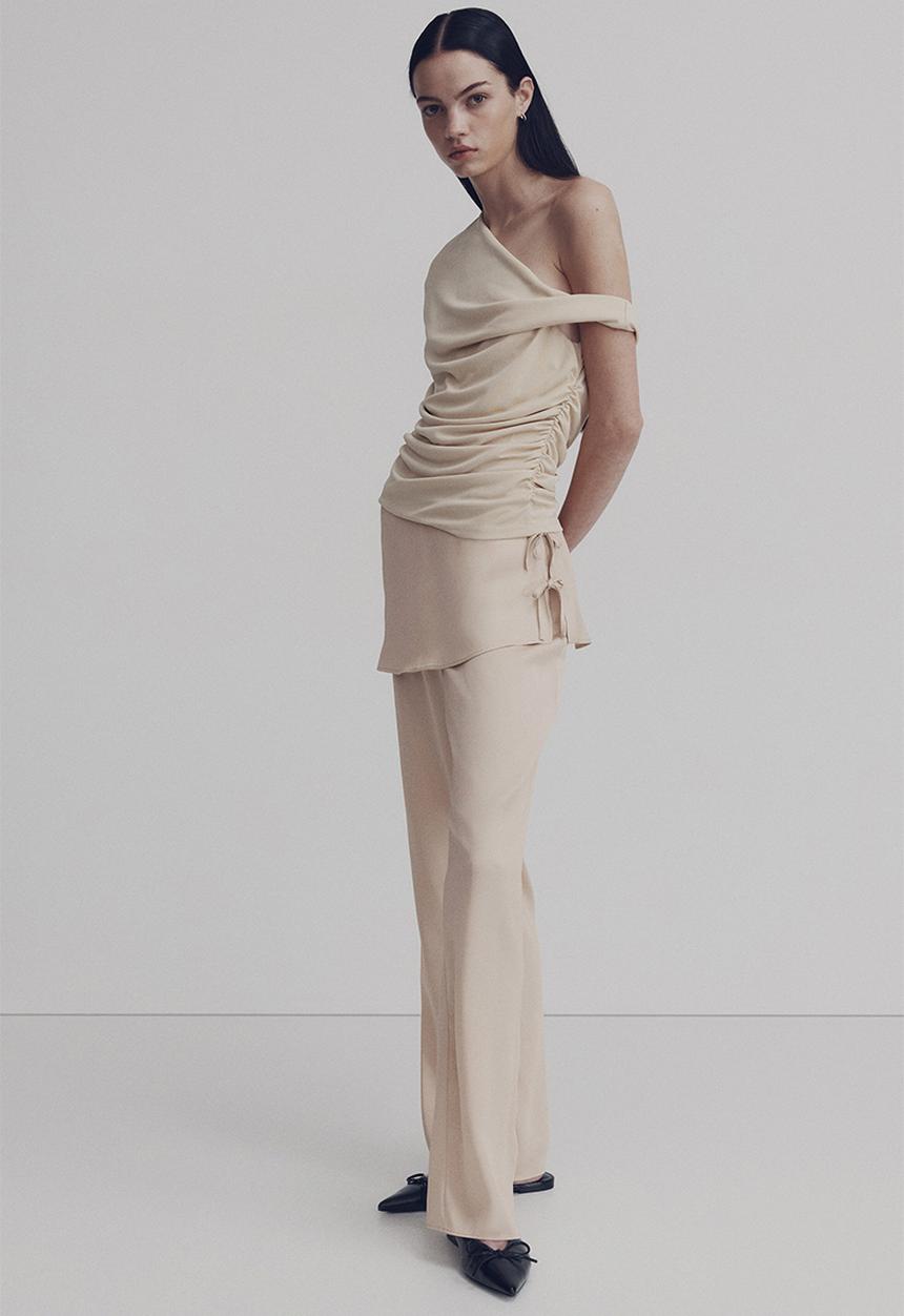 H&M - Skirt-layered satin trousers - light beige