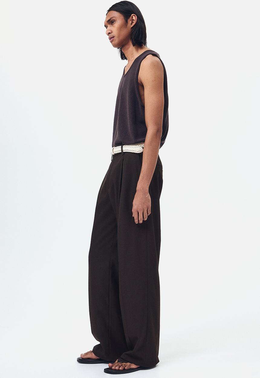H&M - Loose fit tailored trousers - dark brown