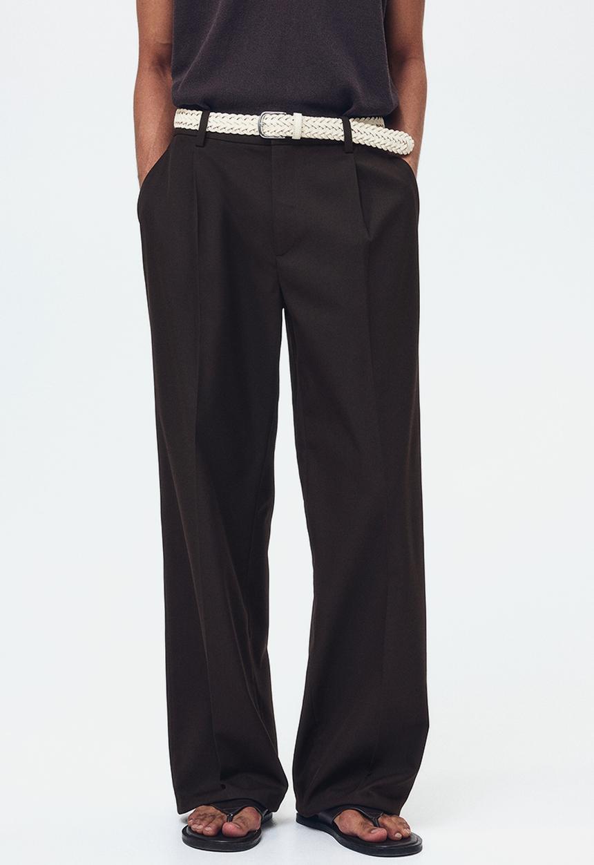 H&M - Loose fit tailored trousers - dark brown