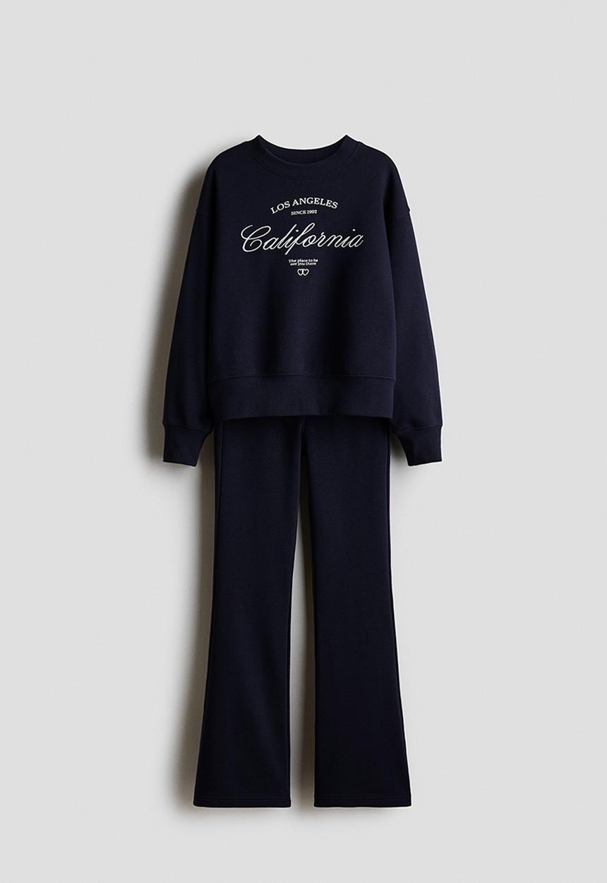 H&M - 2-Piece sweatshirt and joggers set - navy blue/california
