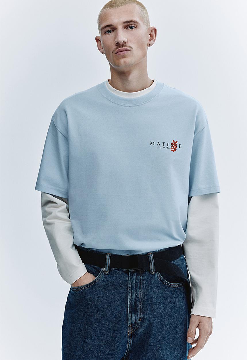 H&M - Loose fit printed T-shirt - light blue/apoh