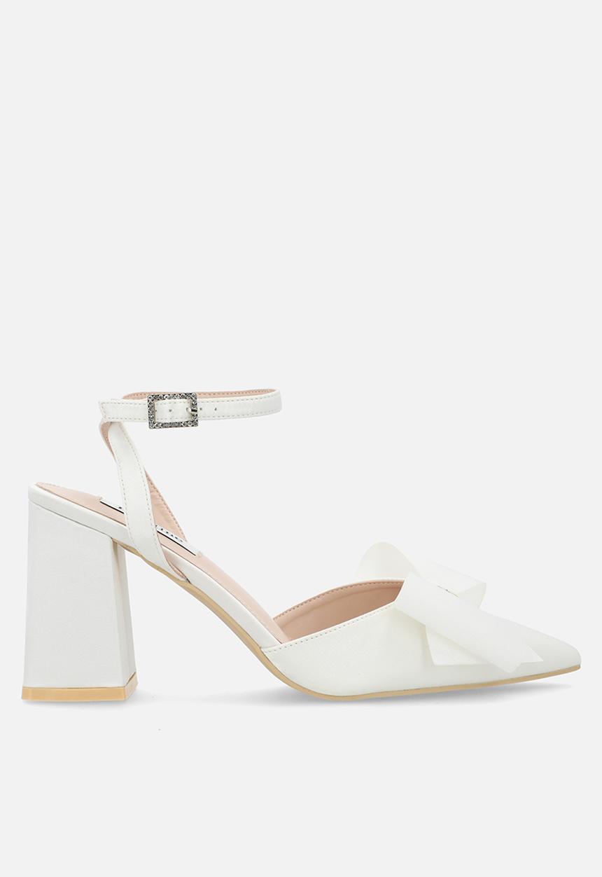 Be Mine - Flavia closed toe block heel ankle strap - ivory satin