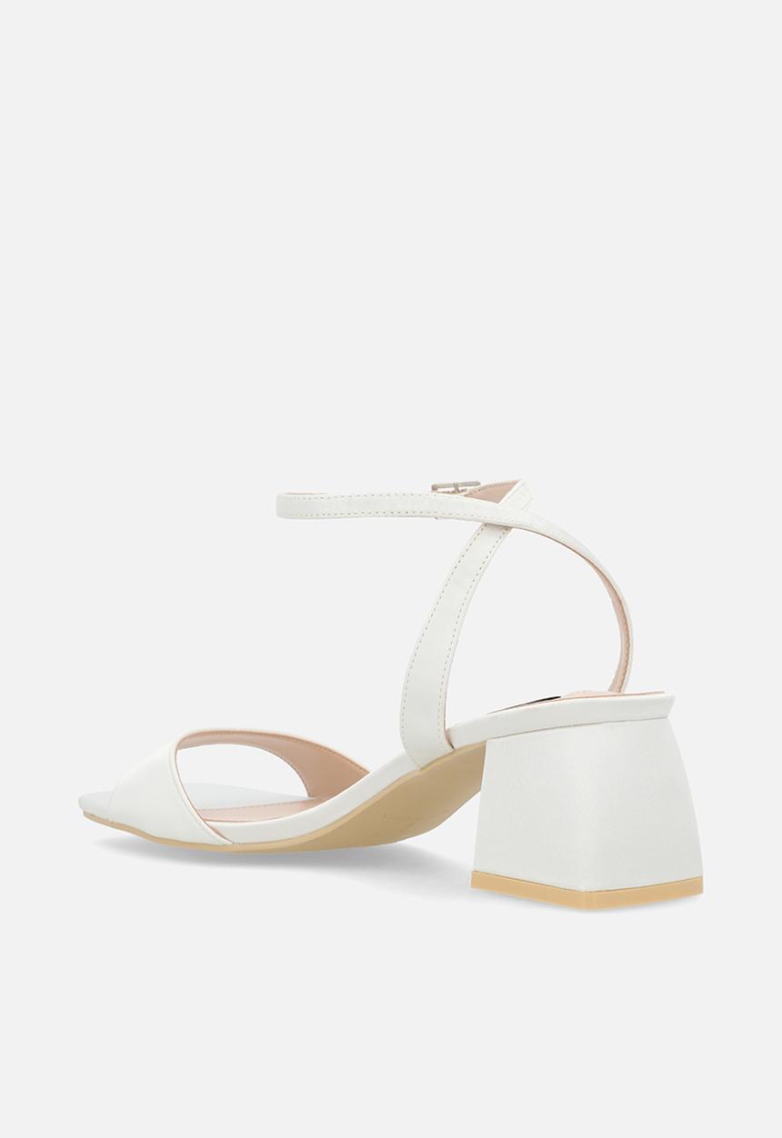 Be Mine - Ammie open toe block heel ankle strap - ivory satin