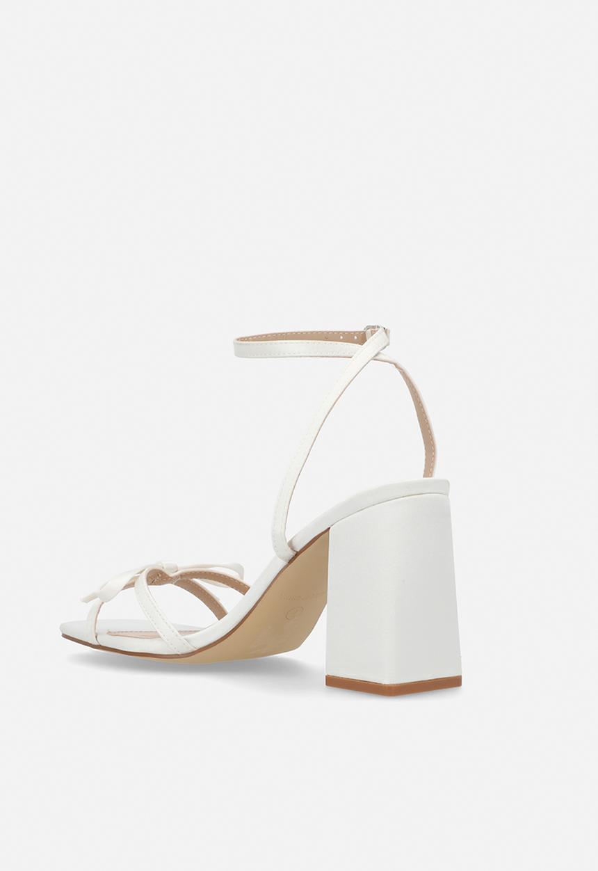 Be Mine - Tamara open toe block heel ankle strap - ivory satin