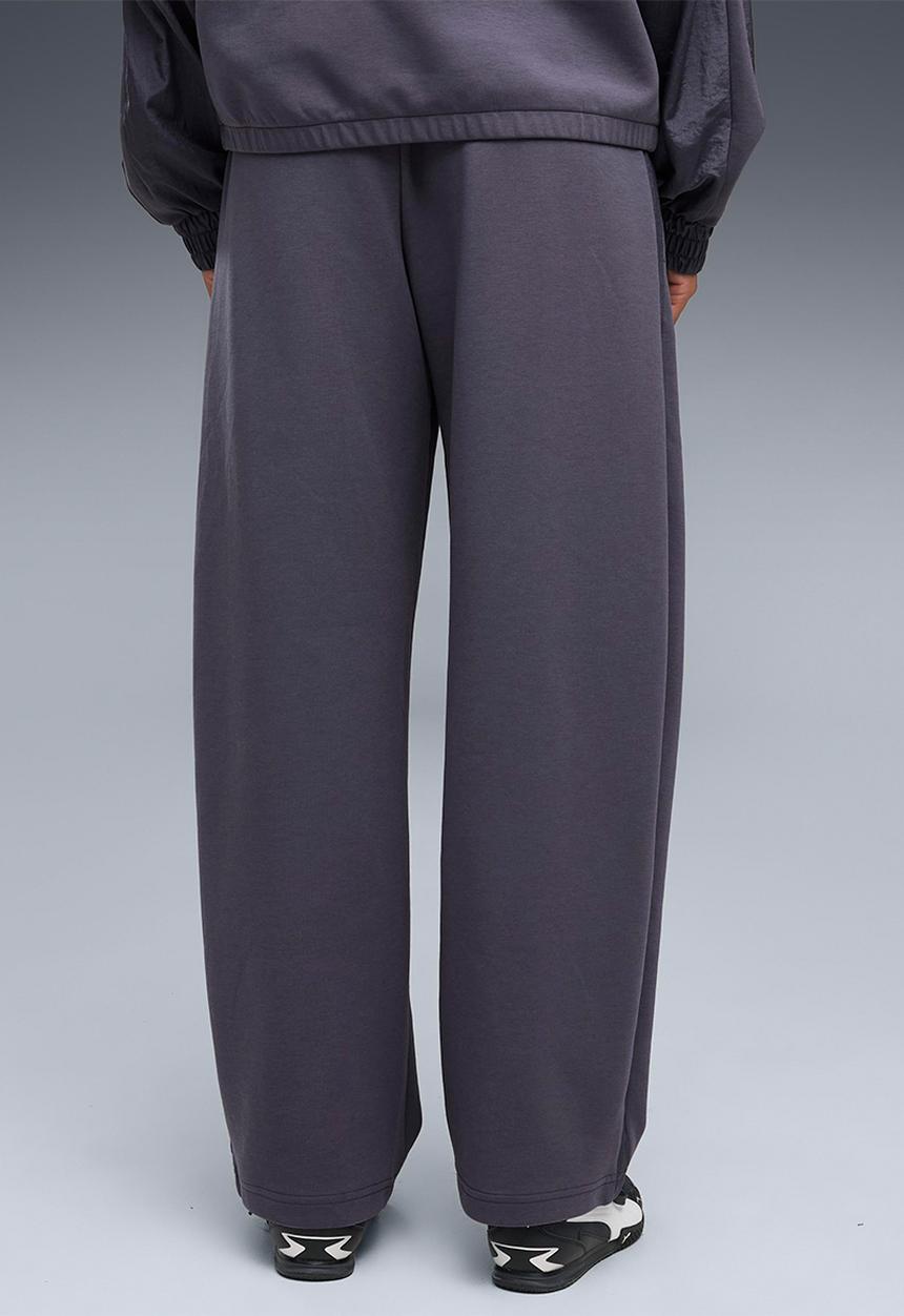 PUMA - Her Relaxed Dk Barrel Leg Pants - Inky Depths