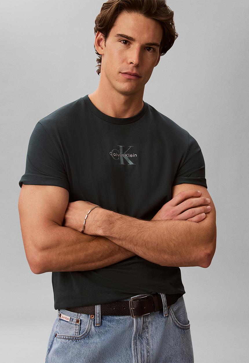 Calvin Klein - SS 30S MICRO MONOLOGO GRAPHIC TEE - Nearly Navy