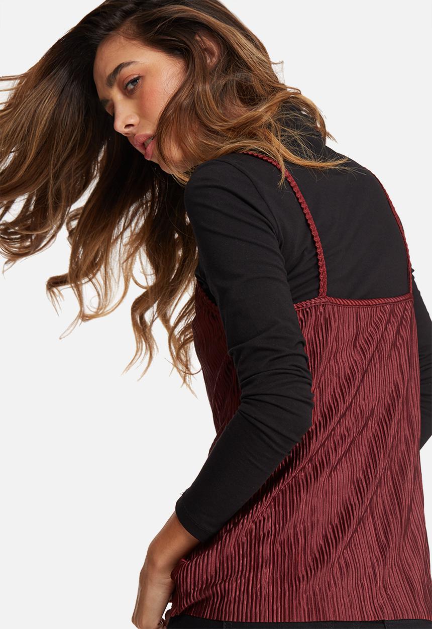 dailyfriday - Plissé v-neck cami