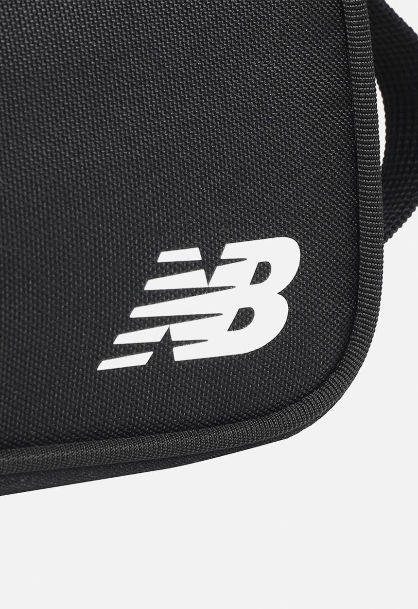 New Balance  - Small bag pencil box - black