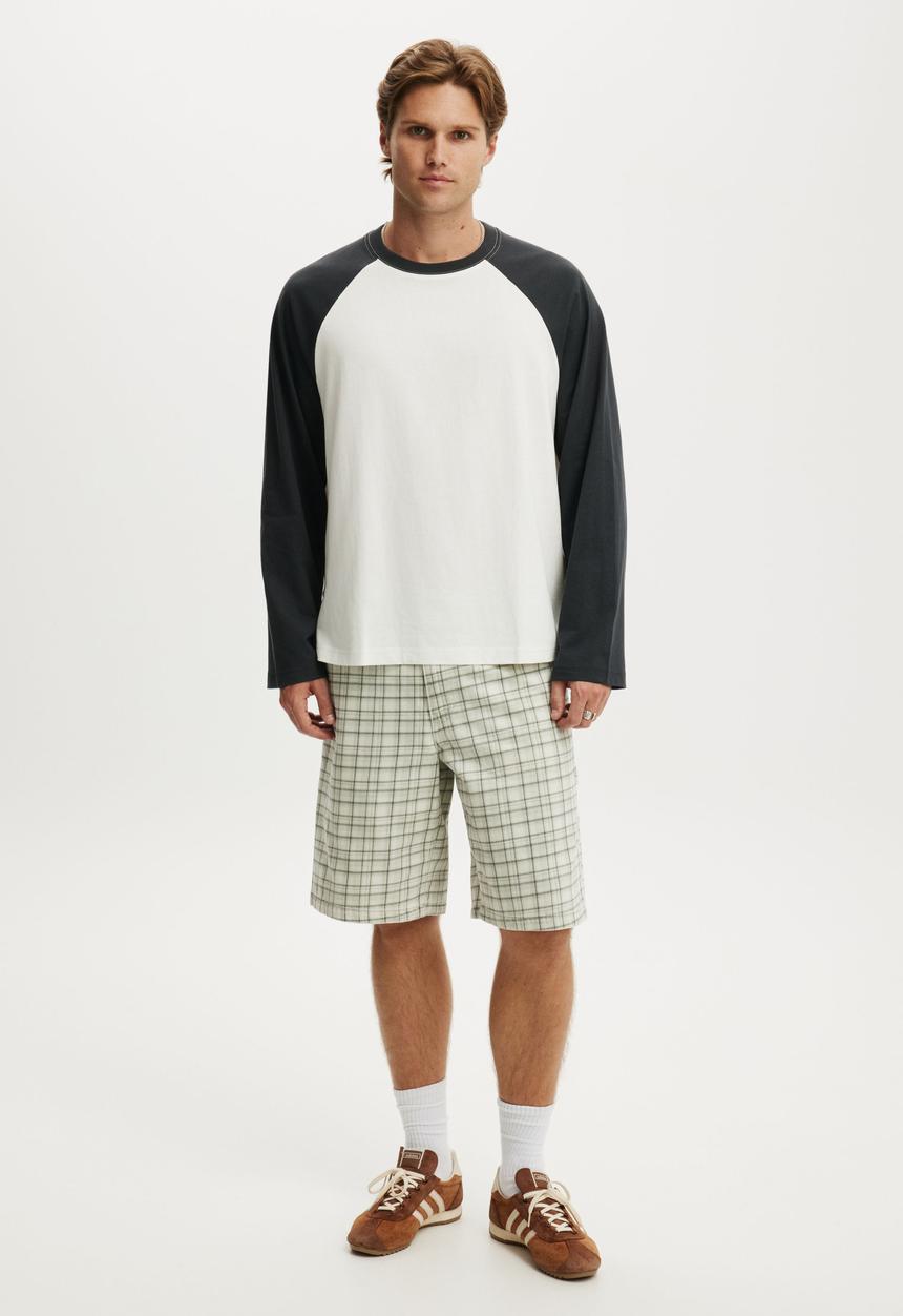 Cotton On - Cropped Fit Long Sleeve - Vintage White/Washed Black
