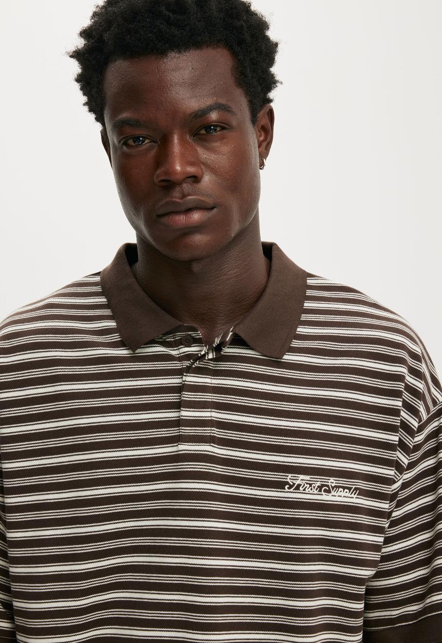 Cotton On - Box Fit Short Sleeve Polo - Chocolate Stripe