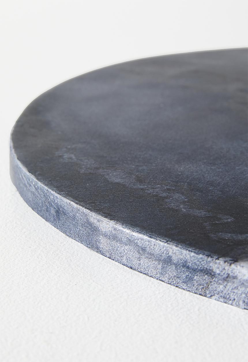 Sixth Floor - Round Marble Chopping Board M- blue