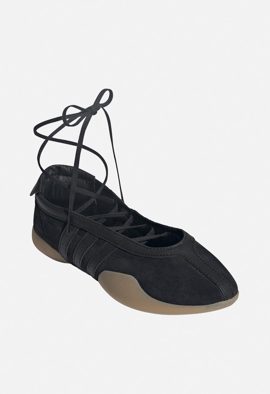 adidas Originals - Taekwondo Mei Ballet W - Core Black/Ftwr White/Gum 3