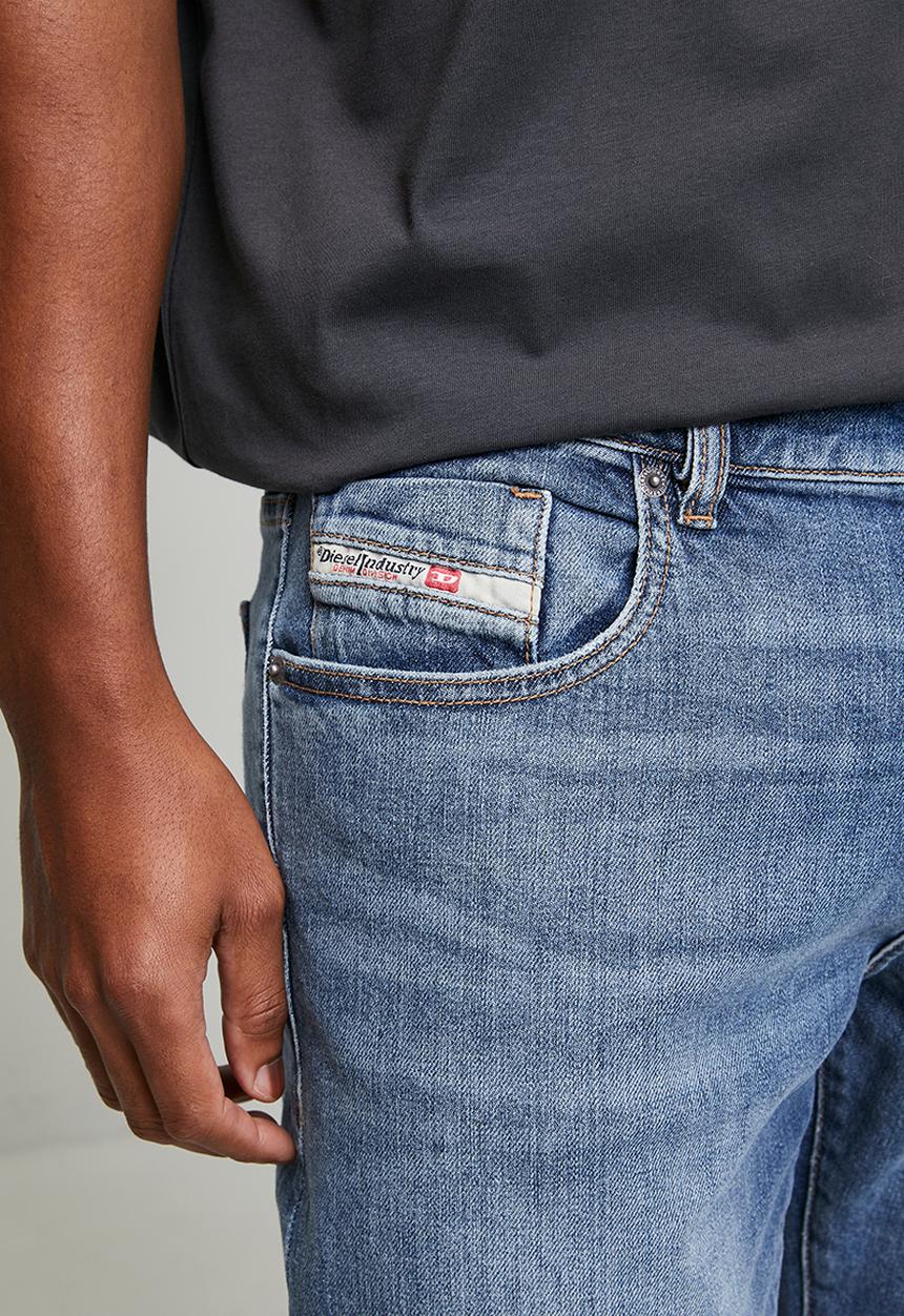 Diesel  - 2019 D-STRUKT L.32 TROUSERS