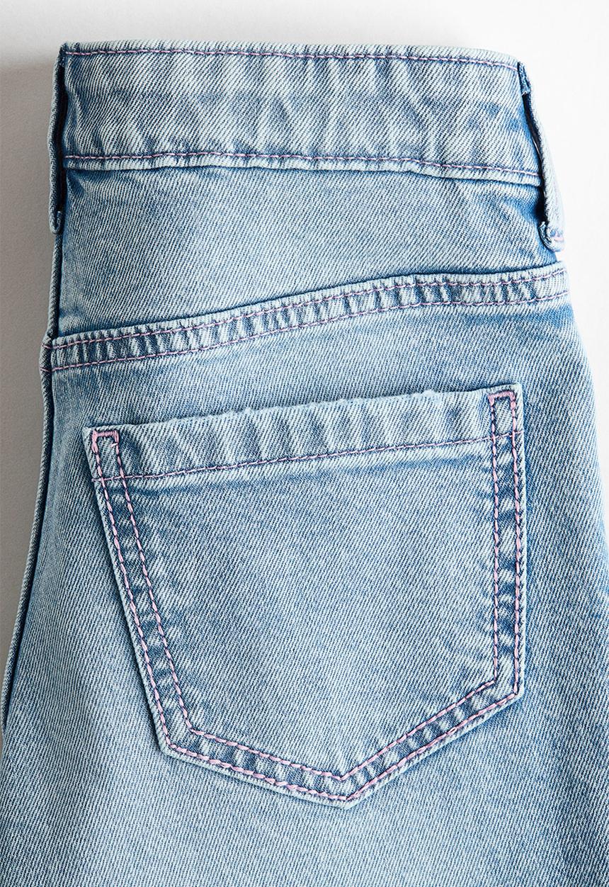 H&M - Loose fit jeans - denim blue/my melody