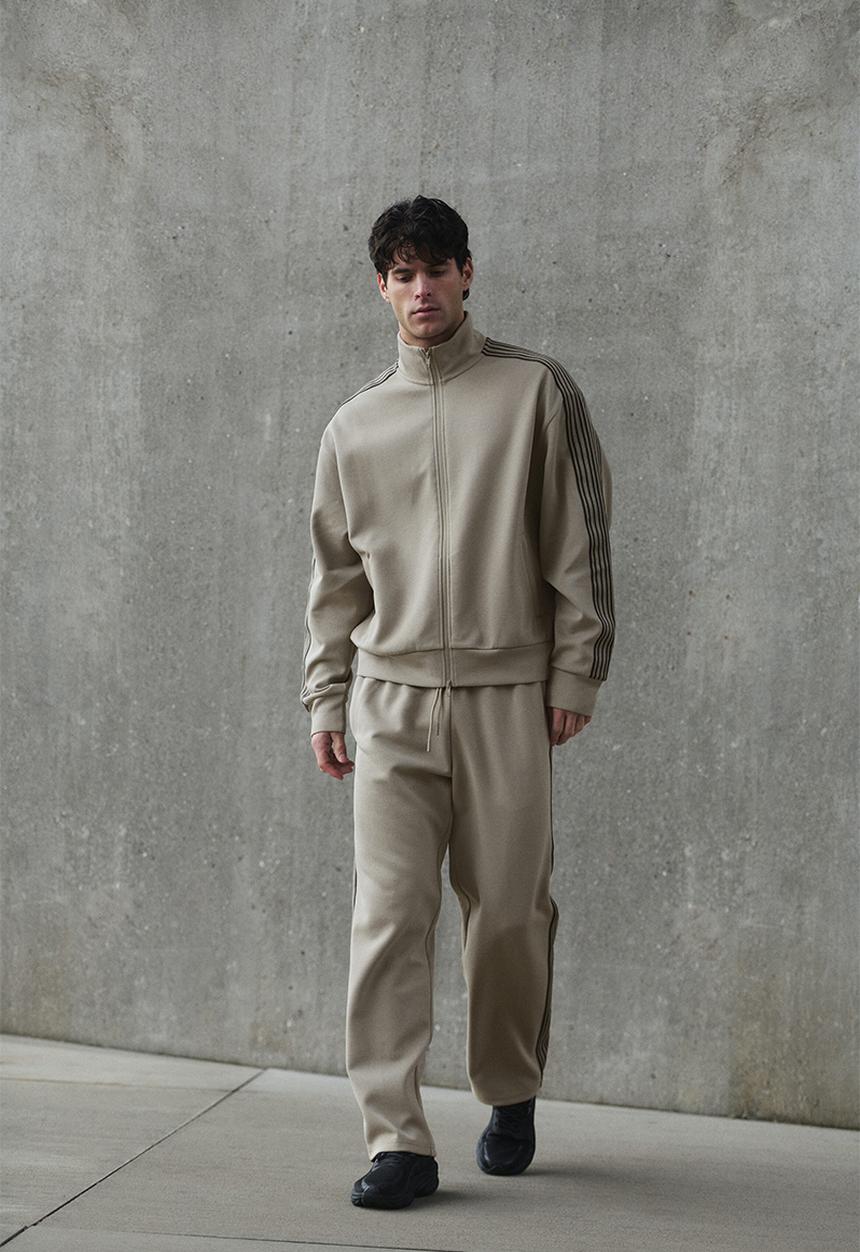 H&M - Loose fit sports joggers with drymove™ - beige