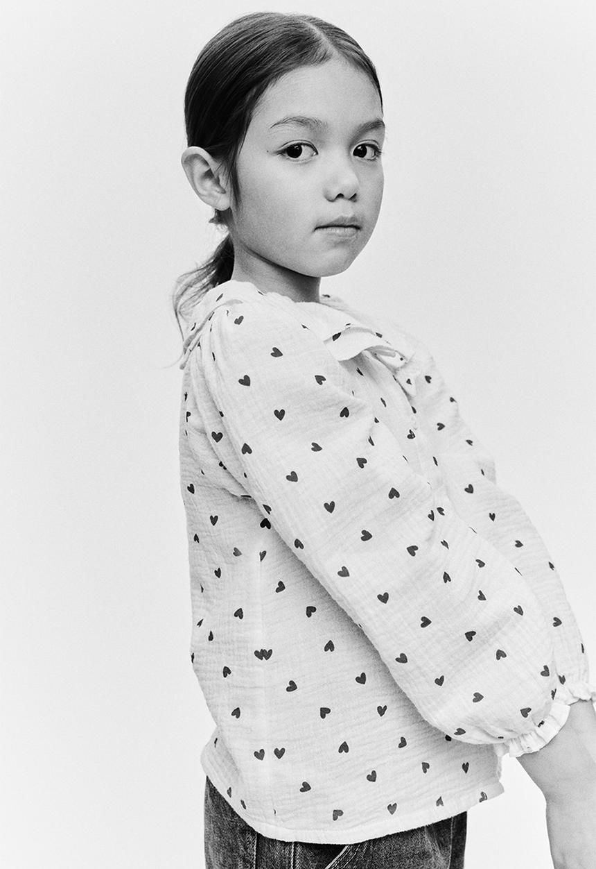 H&M - Printed cotton blouse - light beige/hearts