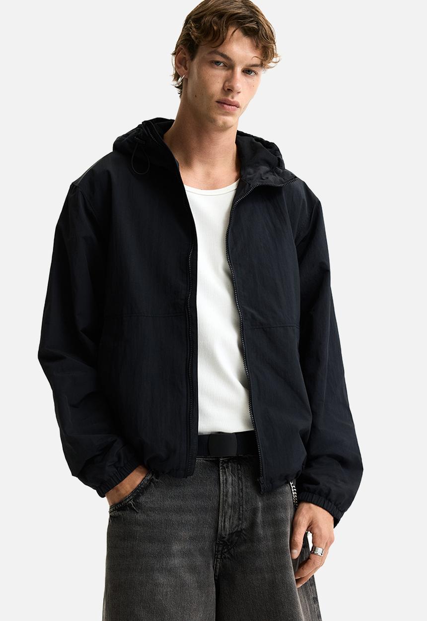 H&M - Water-repellent nylon windbreaker - black