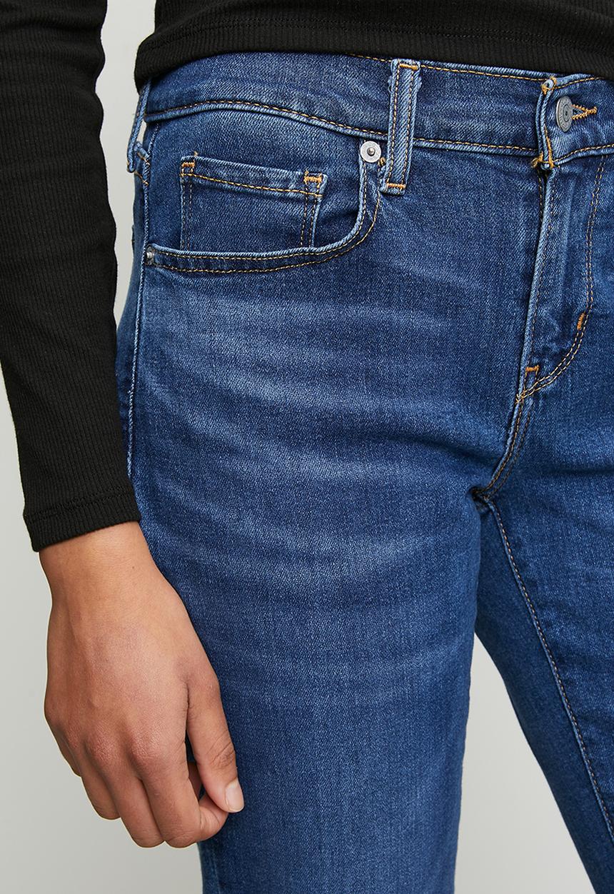Levi’s® - Curvy Straight Jeans - Move