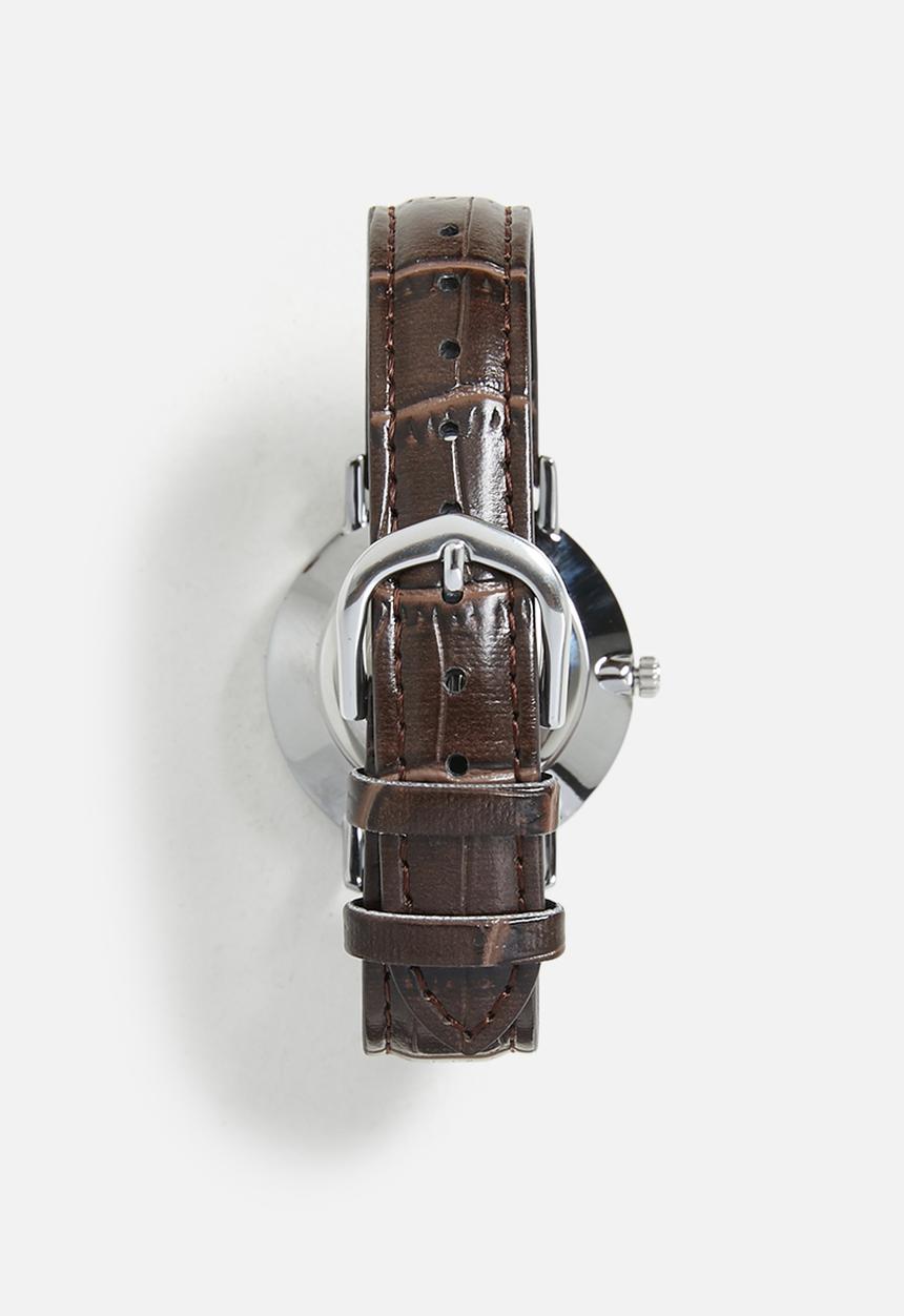 Casio - Analog Round Brwn Ltr Silv Dial - Brown