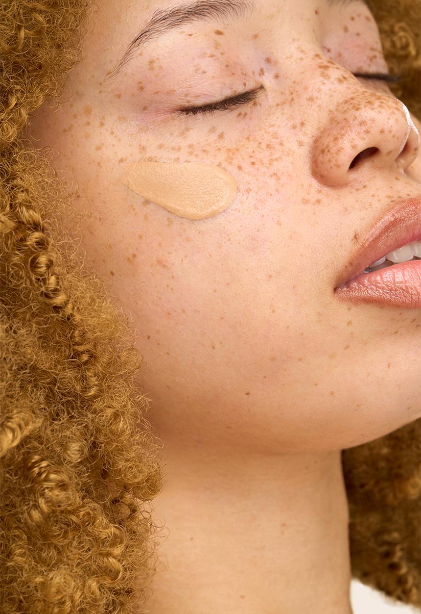 Youngblood Mineral Cosmetics - BeyondBlur™ Skin Perfecting Foundation - MN1