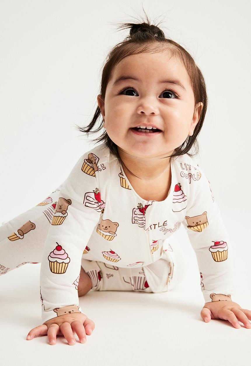 Cotton On - The Long Sleeve Zip Romper - Vanilla/Cupcakes