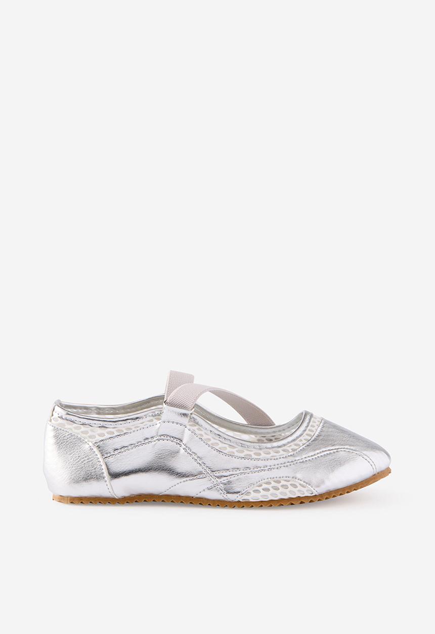 Cotton On - Spencer Sporty Flats - Silvery