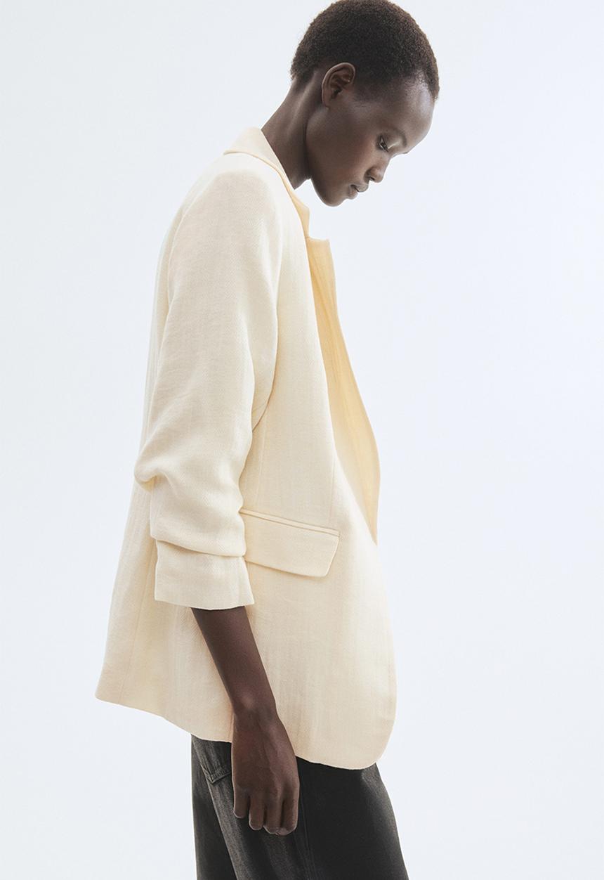 H&M - Gathered-sleeve blazer - cream