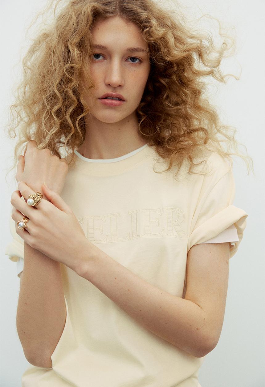 H&M - Oversized T-shirt - light yellow/atelier