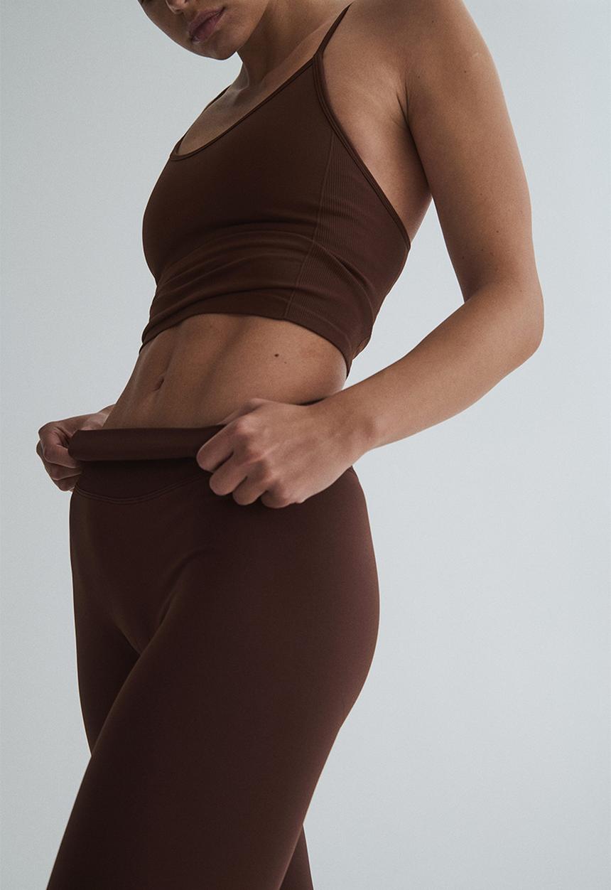 H&M - Seamless sports top with drymove - brown