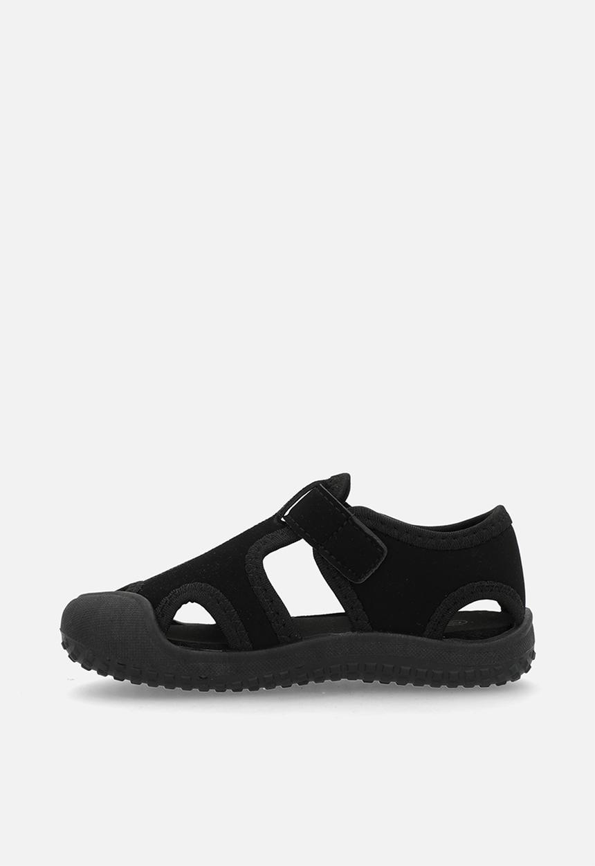SOVIET - I singh p2 - black mono