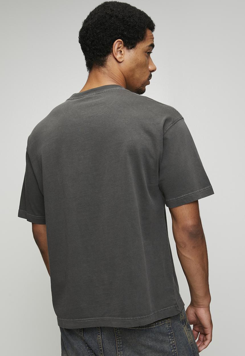 adidas Originals - ELEVATED GFX Tee E - BLACK