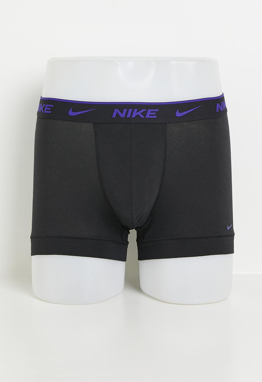 Nike - KE1008-Men's Dri-Fit Everyday Cotton Trunk 3 Pack - BLK LIG CRIM/DES OCH/DP NHT L