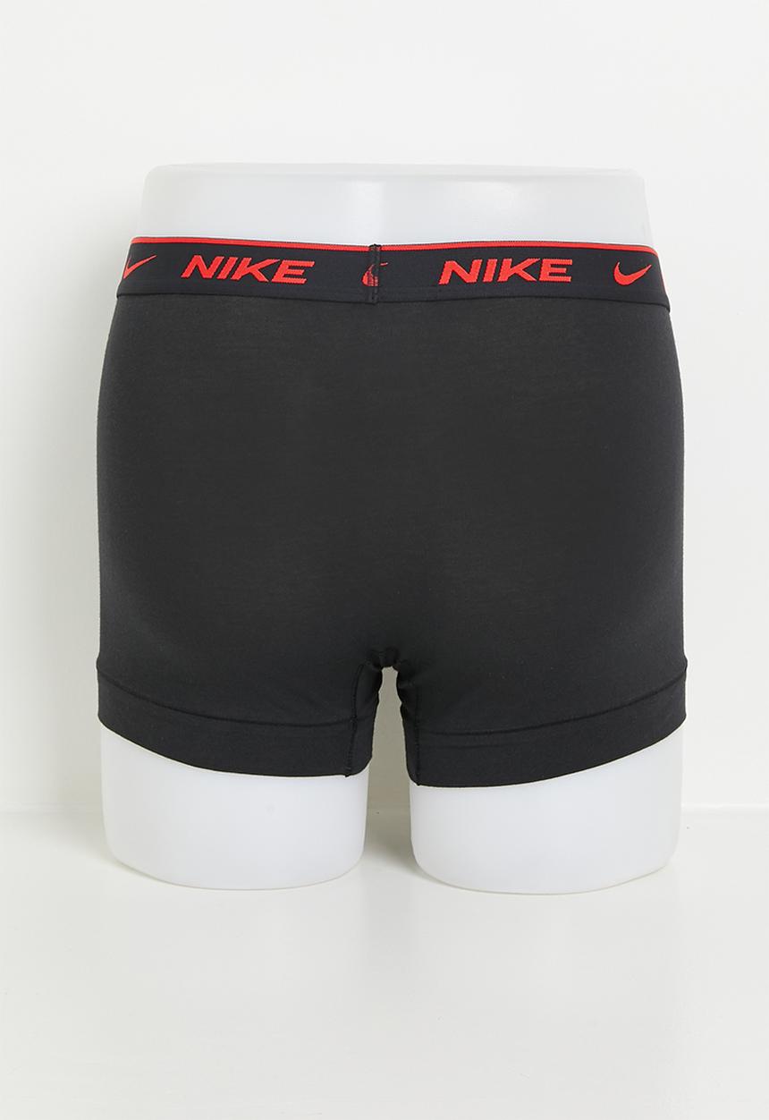 Nike - KE1008-Men's Dri-Fit Everyday Cotton Trunk 3 Pack - BLK LIG CRIM/DES OCH/DP NHT L
