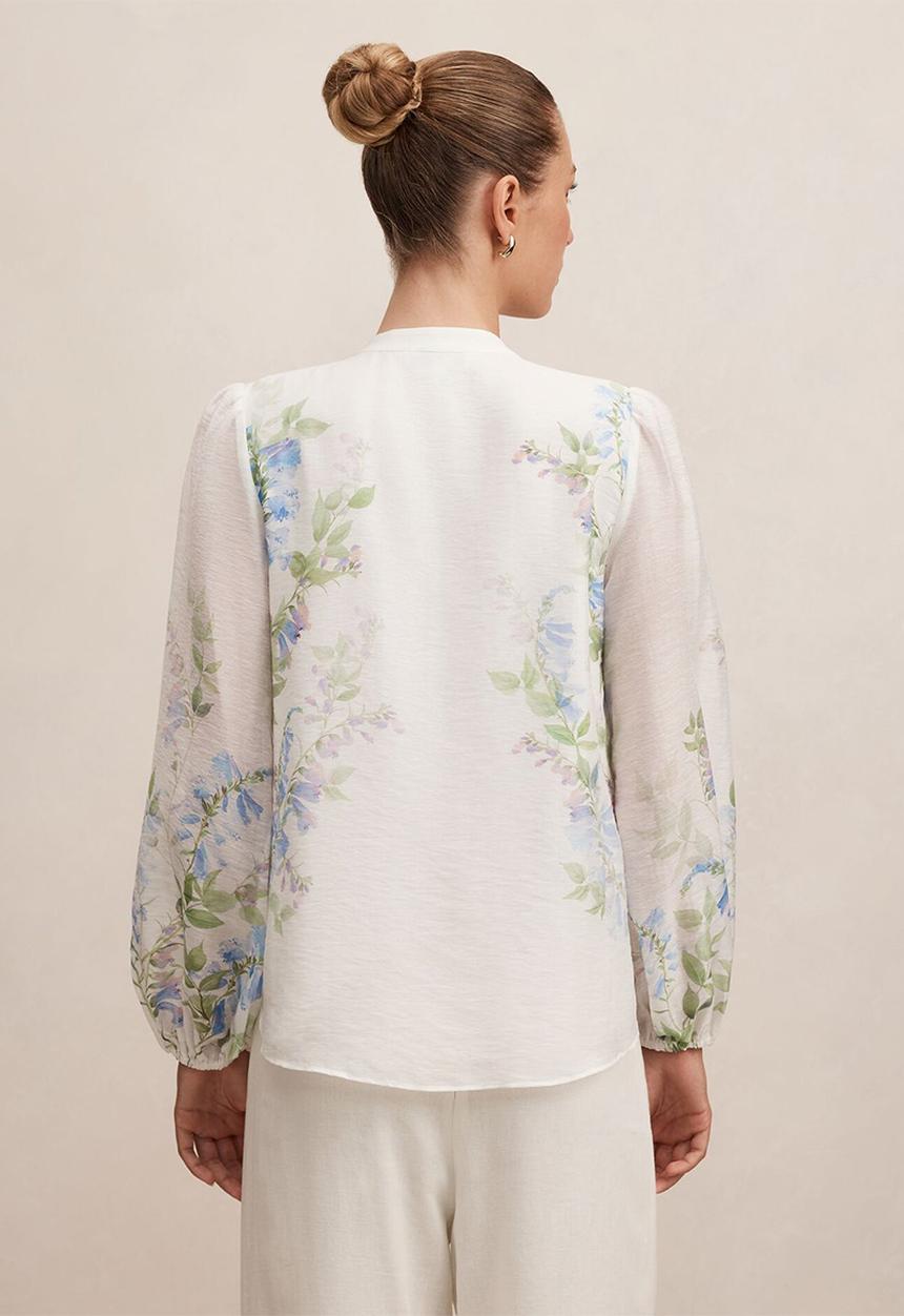 Forever New - Dove placement print blouse in wisteria floral