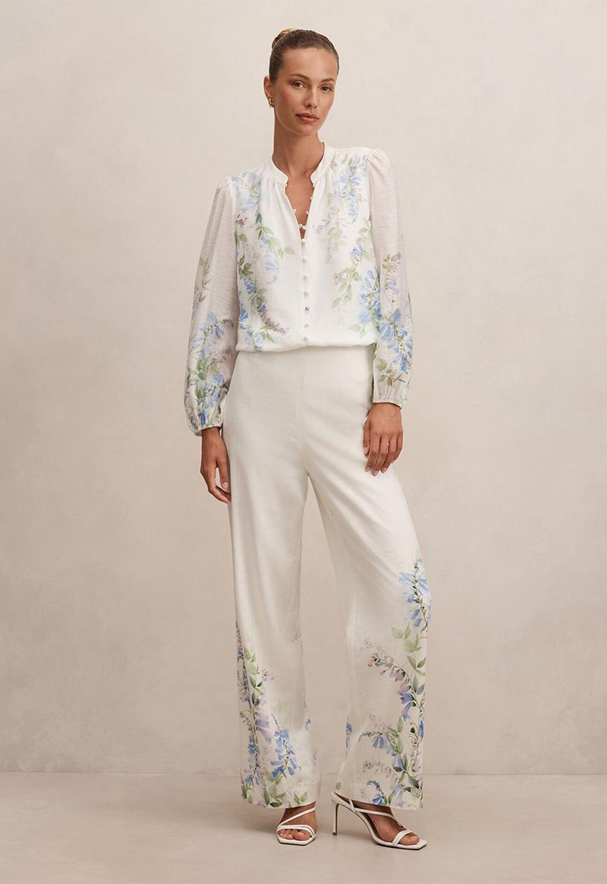 Forever New - Dove placement print blouse in wisteria floral