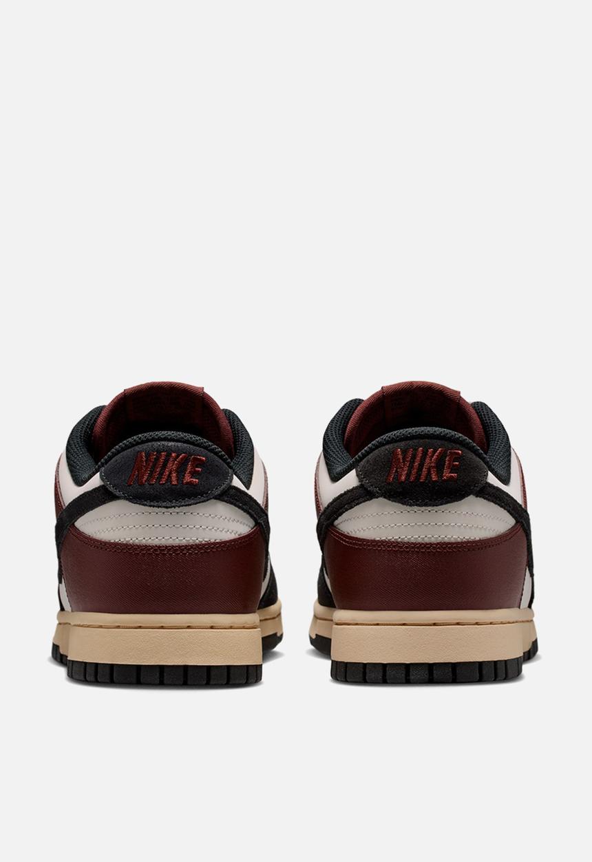 Nike - NIKE DUNK LOW RETRO