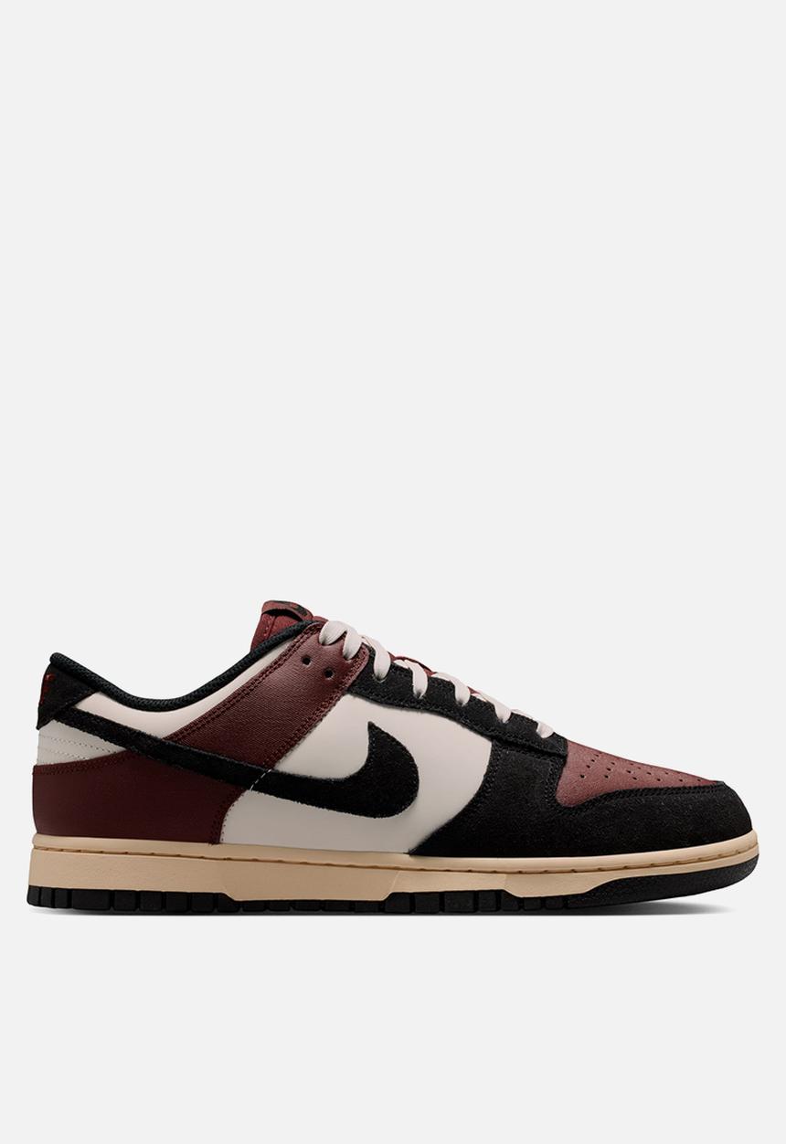 Nike - NIKE DUNK LOW RETRO