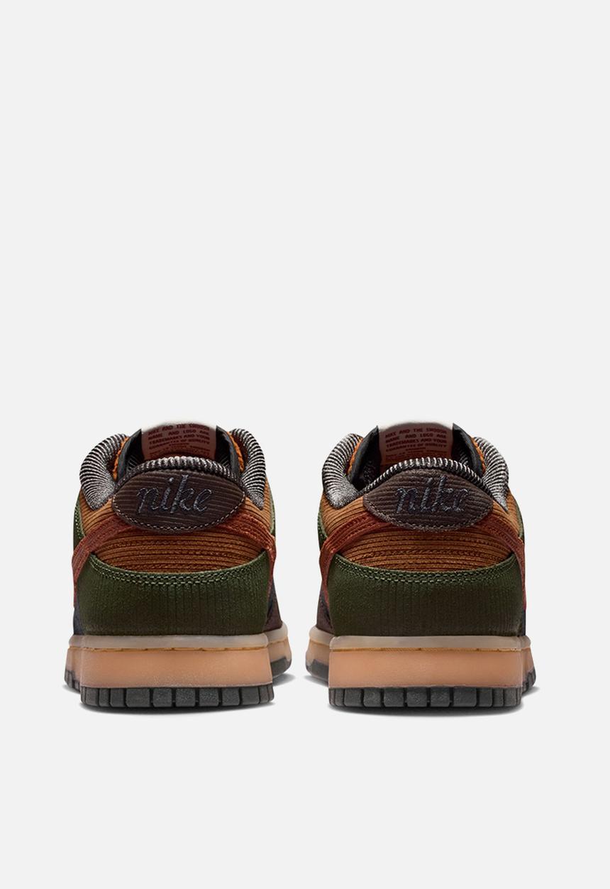 Nike - Nike Dunk Low Retro Premium