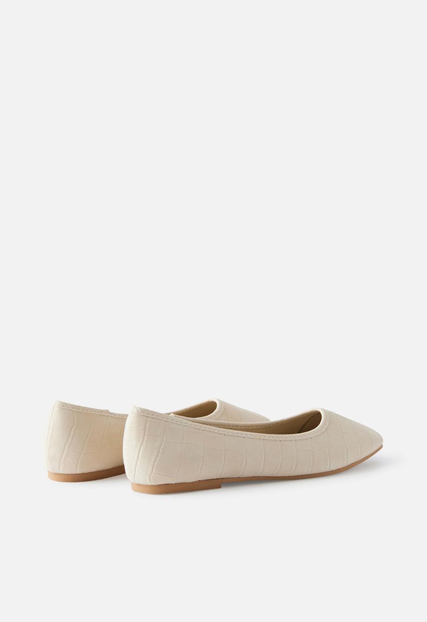 Cotton On - Frankie ballet - ecru croc micro