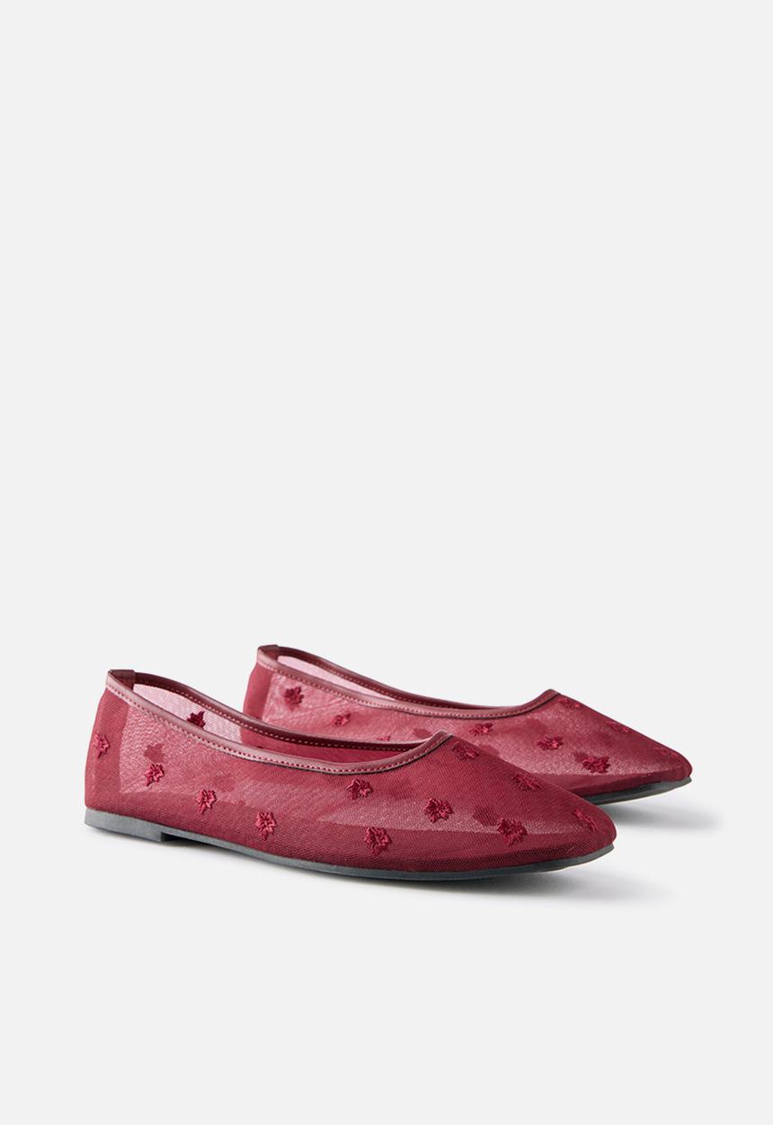 Cotton On - Soho Mary Jane Ballerina - Burgundy Embroidered Mesh
