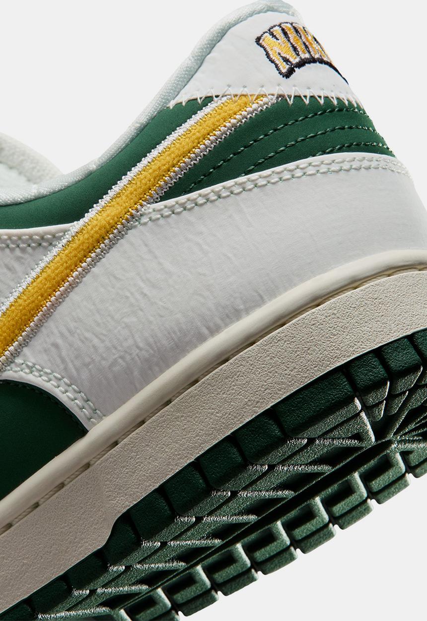 Nike - NIKE DUNK LOW RETRO
