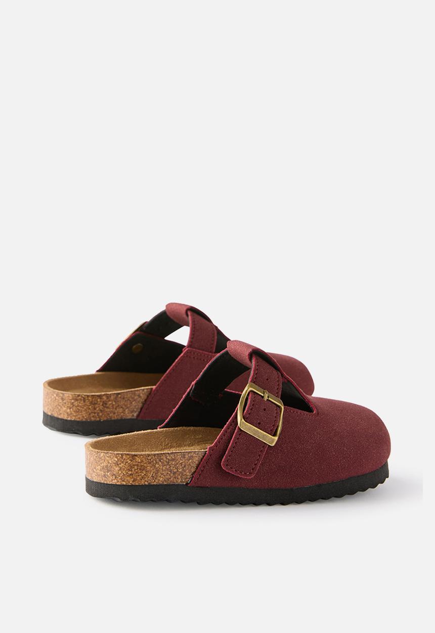 Cotton On - Tully Buckle Slide - Berry Jam