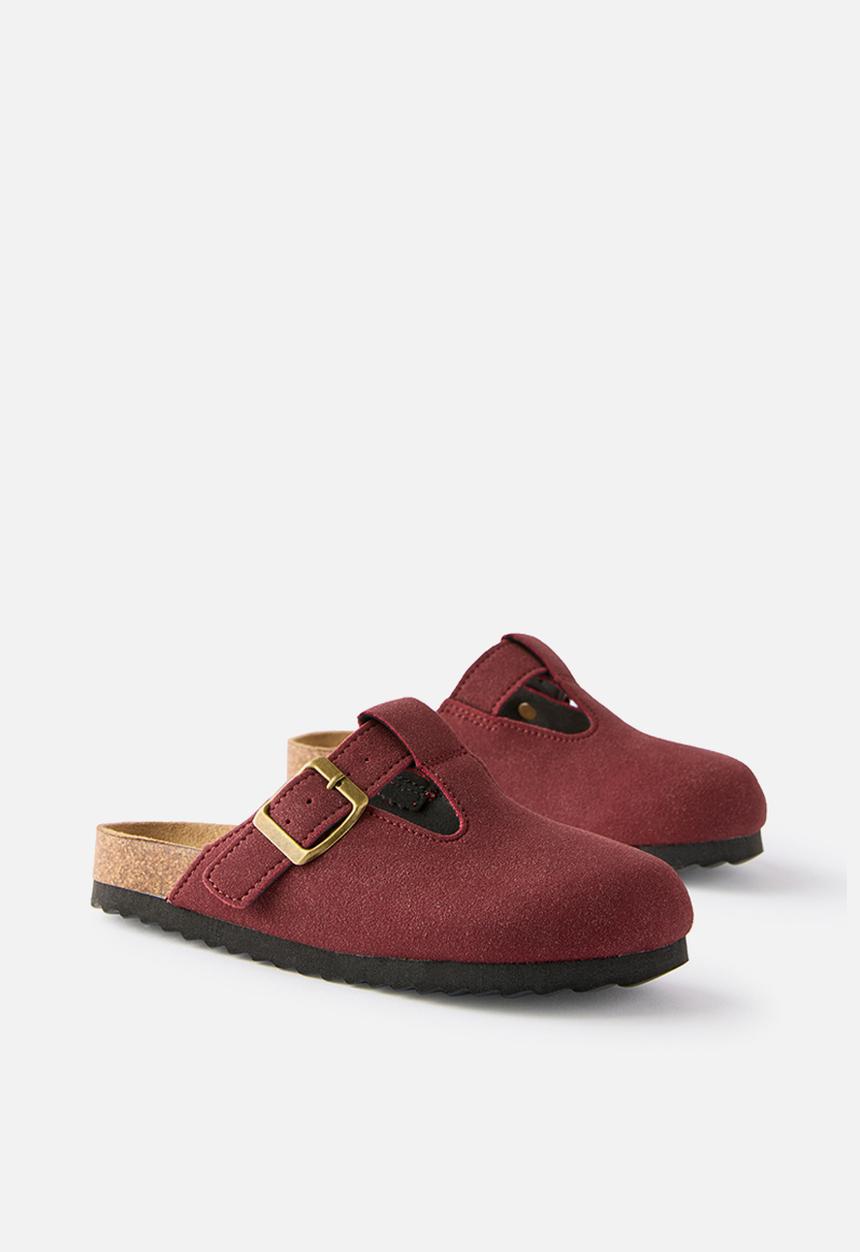 Cotton On - Tully Buckle Slide - Berry Jam