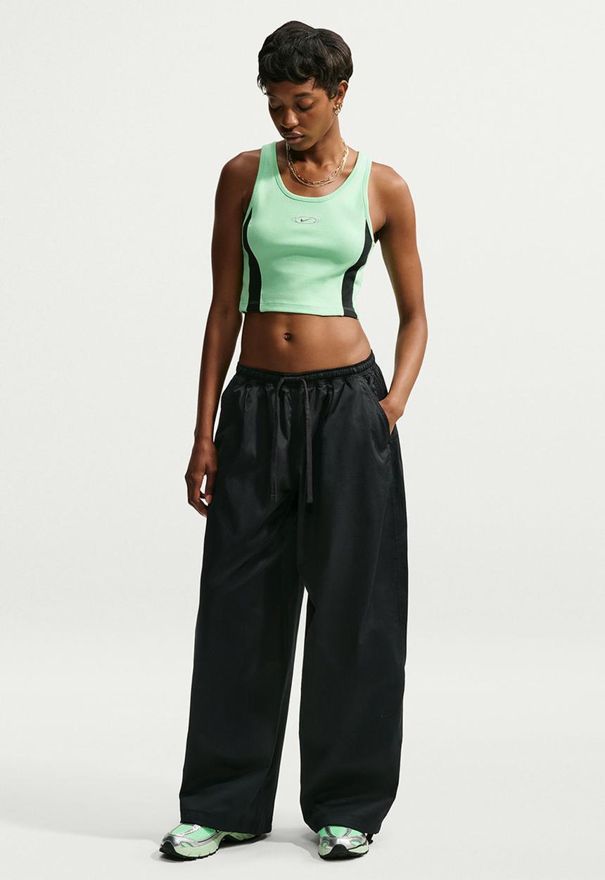 Nike - W Nk Street Utlty Wvn Os Pant - Black/Black
